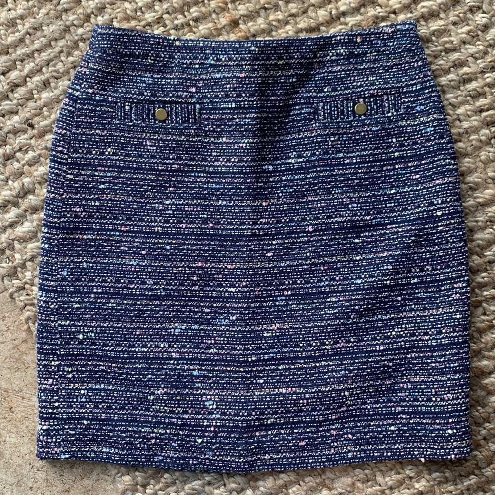 Ann Taylor- Loft skirt. Size 0.